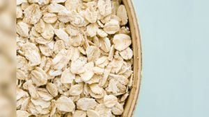 A la avena la denominan 'la reina de los cereales' y es un potente nutriente para aumentar la masa muscular. Foto: GettyImages.