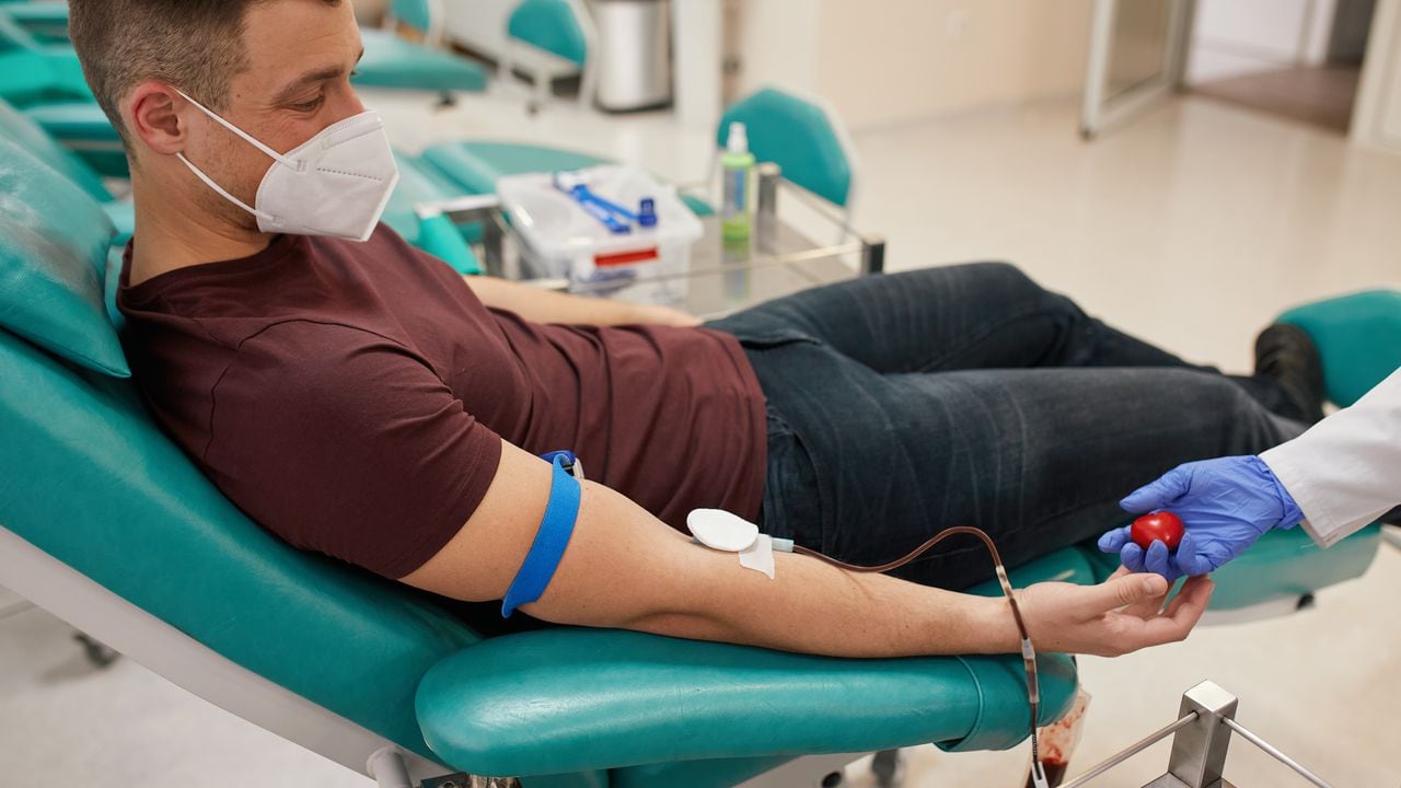 La donación de sangre tiene grandes beneficios para el cuerpo de quien aporta a esta causa.