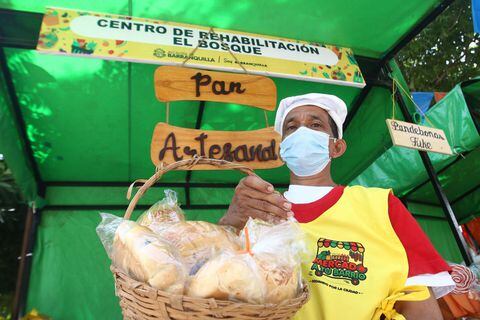 Para el cuidado al medioambiente, los vendedores usan elementos que puedan ser reutilizados, reciclados o biodegradables.