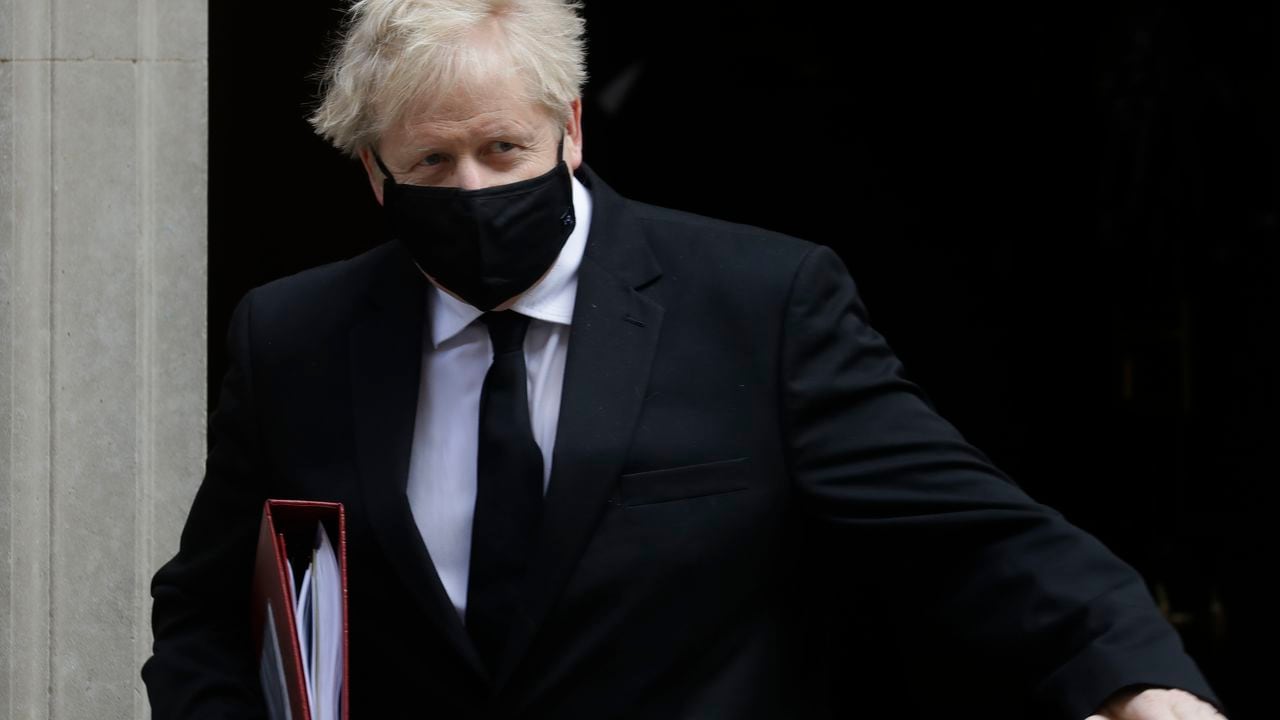 Britain's Prime Minister Boris Johnson leaves 10 Downing Street (AP Photo/Kirsty Wigglesworth)