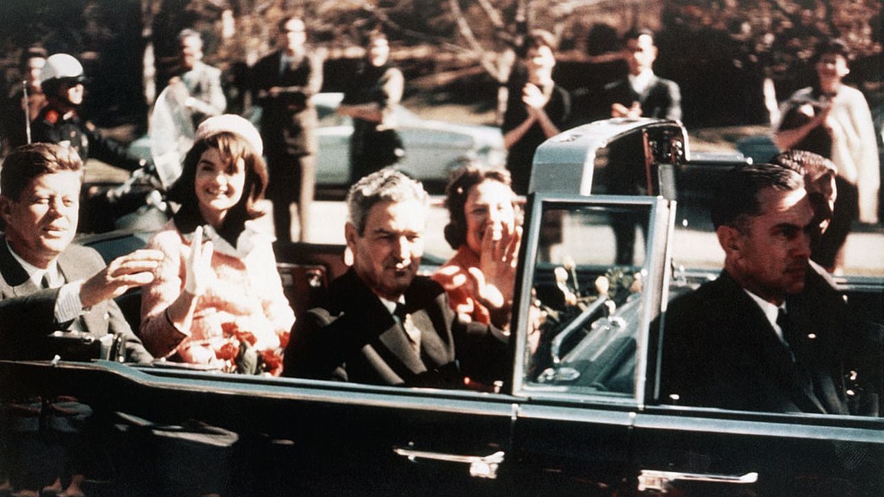 ¿Qué pasó con el vestido que Jackie Kennedy llevaba el día del magnicidio, hace 57 años?