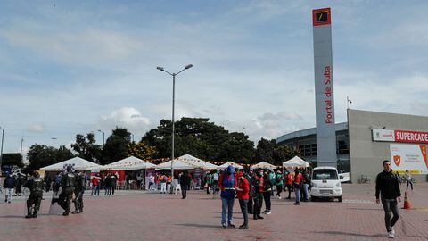 Los cajeros Servibanca en la localidad de Suba.