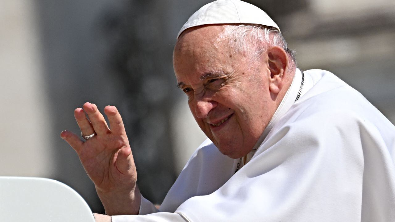 maratón Mamut Saga Lo último: el papa Francisco ya salió de cirugía; ¿qué se sabe sobre su  estado de salud?