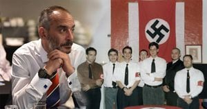 Alexis López (tercero de izquierda a derecha) participó en su juventud en una serie de reuniones coronadas con la esvástica Nazi. Asegura que solo era un nacionalista y no comulgaba con el accionar del tercer Reich.