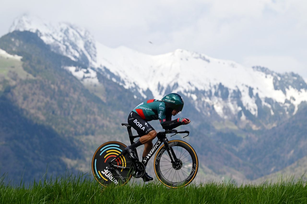 PORT-VALAIS, SWITZERLAND - APRIL 25: Sergio Higuita of Colombia and Team BORA-Hansgrohe sprints during the 76th Tour De Romandie 2023, Prologue a 6.82km stage from Port-Valais to Port-Valais / #UCIWT / on April 25, 2023 in Port-Valais, Switzerland. (Photo by Dario Belingheri/Getty Images)