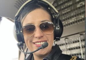 Piloto Diana Torres, de la Policía antinarcóticos. Lleva 25 años en aviones, combatiendo la droga en cielo y tierra.