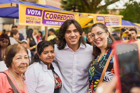 Albert Corredor es uno de los candidatos a la Alcaldía de Medellín.