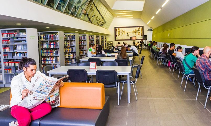 Biblioteca Pública y Parque Cultural Débora Arango