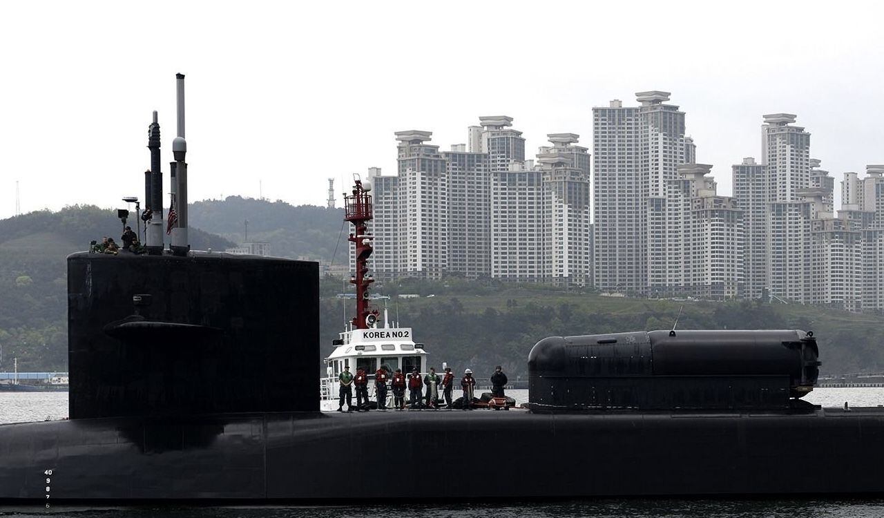 El submarino nuclear USS Michigan llegó a la costas de la ciudad de Busán en Corea del Sur