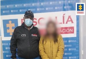 una mujer que tenía a su cuidado una menor en Bogotá, aprovechó su trabajo para explotar a la niña como webcam. Su novio la delató.
