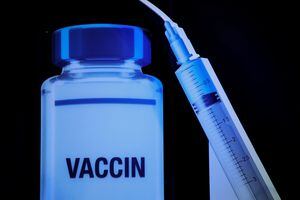 Ministerio de Salud alerta que el 78,6 % de hospitalizados por covid-19 no estaban vacunados