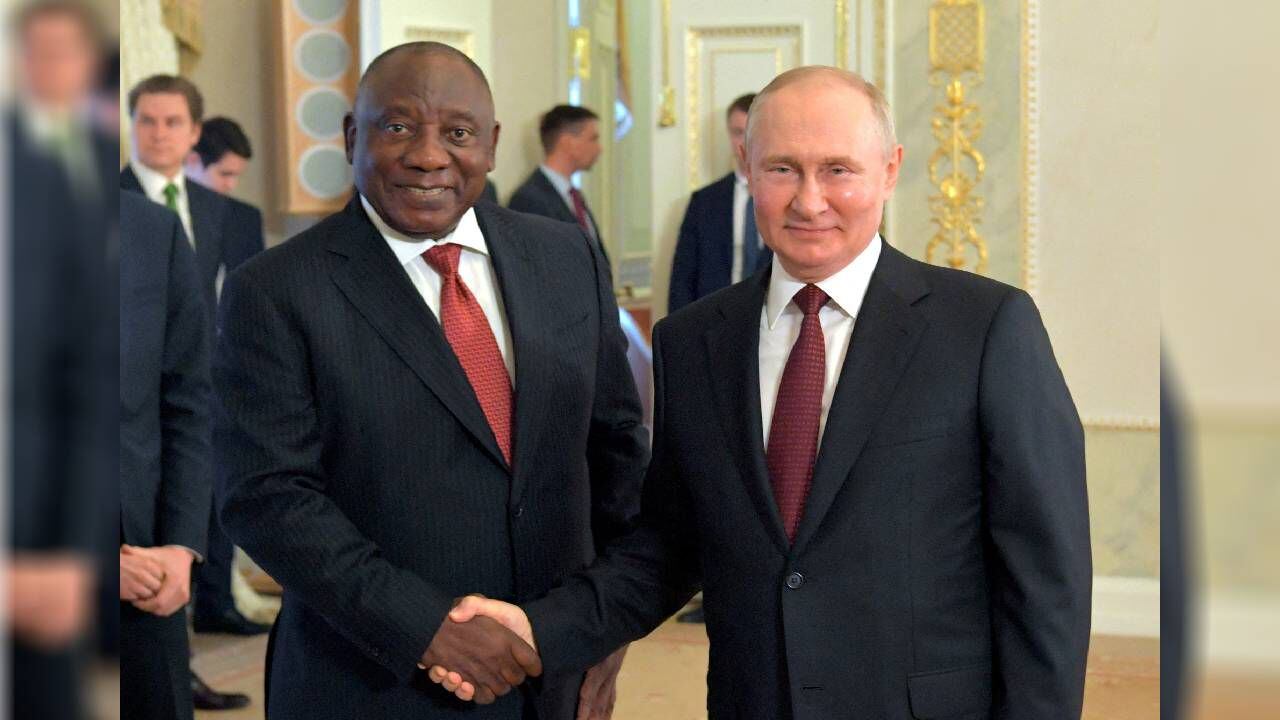 El presidente ruso, Vladimir Putin, durante una reunión con líderes africanos en San Petersburgo.
