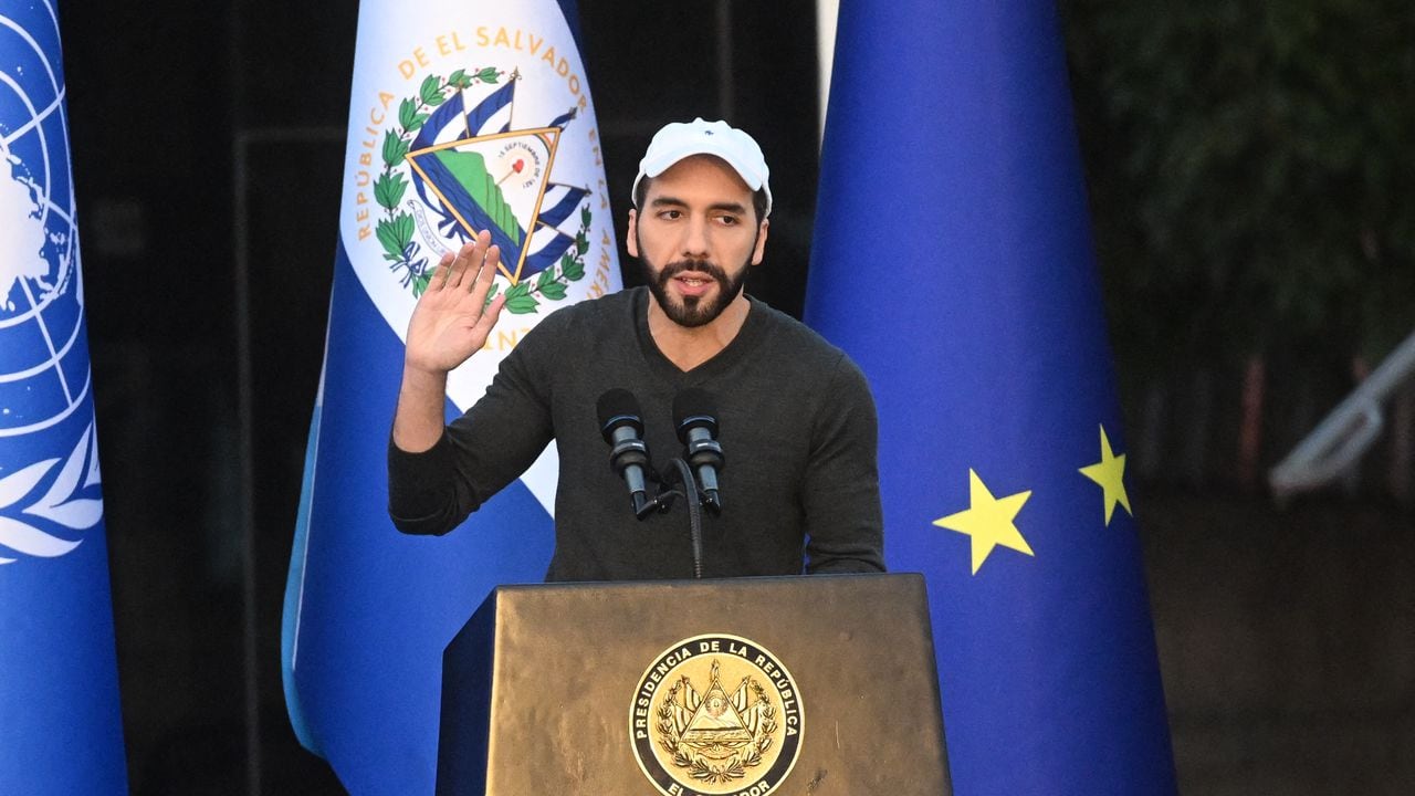 El presidente de El Salvador ha rechazado la efectividad de esos Acuerdos de Paz.