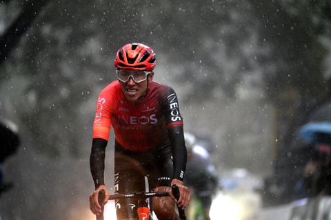 ALTO DE SAN XIAO - MONTE ALOIA, SPAIN - FEBRUARY 25: Egan Bernal of Colombia and Team INEOS Grenadiers crosses the finish line during the 3rd O Gran Camiño - The Historical Route 2024, Stage 4 a 110km stage from Ponteareas to Alto de San Xiao - Monte Aloia 629m / Stage shortened due to the adverse weather/ on February 25, 2024 in Alto de San Xiao - Monte Aloia, Spain. (Photo by Dario Belingheri/Getty Images)
