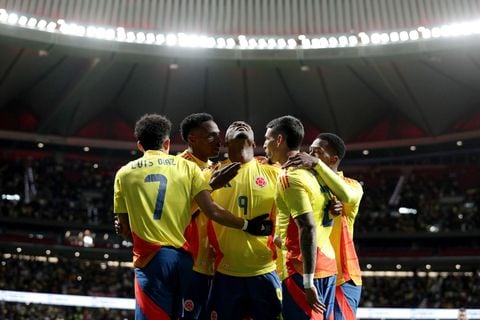 MADRID, SPAIN - MARCH 26: Jhon Cordoba of Colombia celebrates scoring his team's first goal with teammates during the international friendly match between Romania and Colombia at Civitas Metropolitan Stadium on March 26, 2024 in Madrid, Spain.  (Photo by Gonzalo Arroyo Moreno/Getty Images)