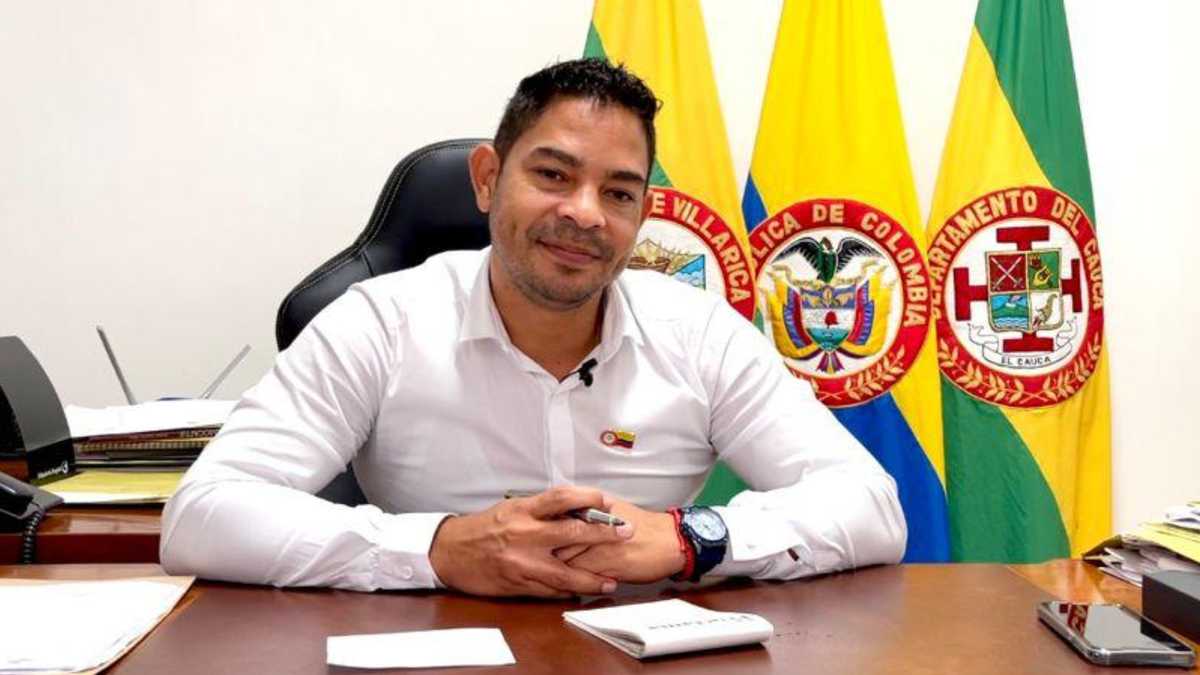 Roller Escobar Gómez, alcalde de Villa Rica.