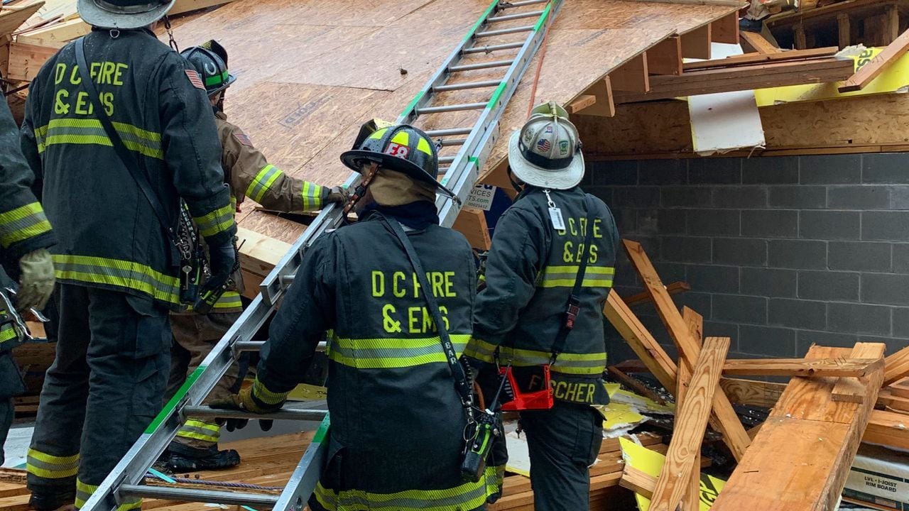 Varios heridos deja la caida de un edificio en construcción en EE.UU