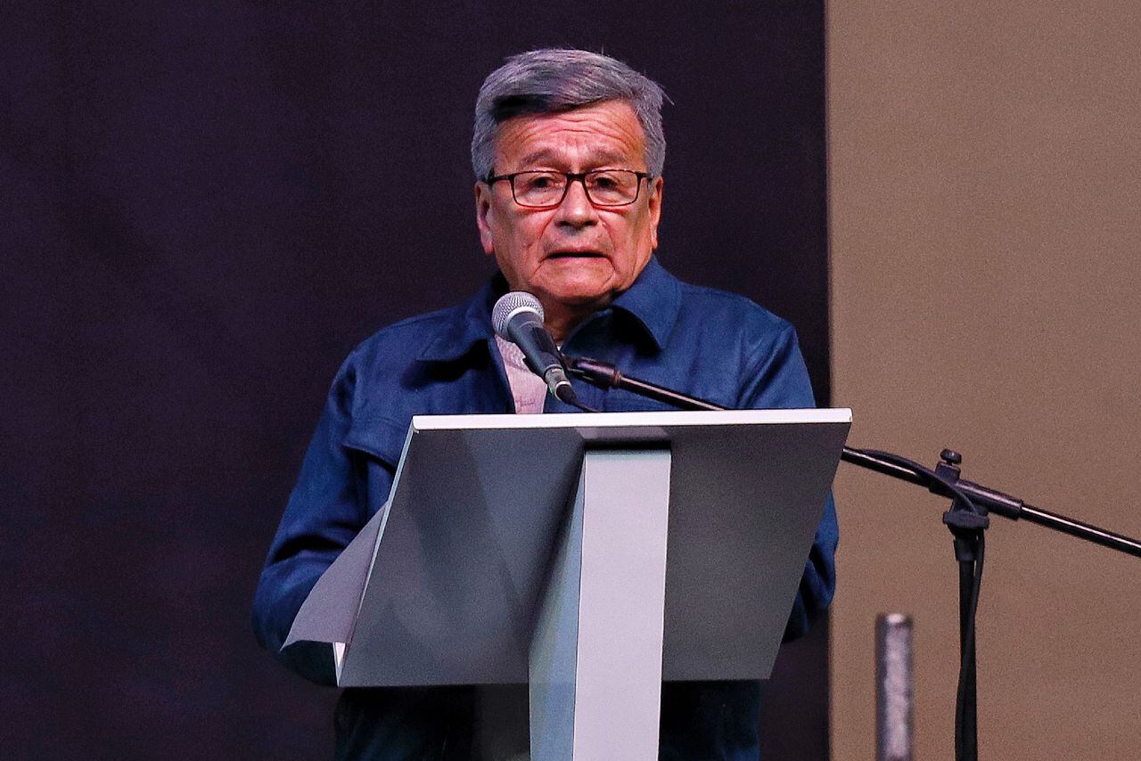El jefe negociador del ELN, Pablo Beltrán en el Acto Público de Instalación del Comité Nacional de la Participación -instancia transitoria de la Mesa de Diálogos de Paz entre el Gobierno de Colombia y el Ejército de Liberación Nacional-ELN.