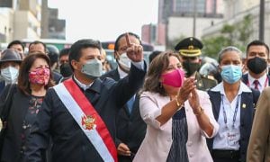 Si se aprueba la destitución de Castillo, Perú tendría su sexto presidente en los últimos cinco años.