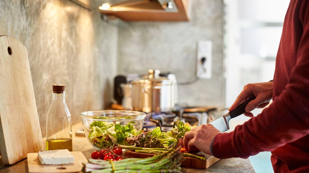 La alimentación es fundamental para mantener la buena salud.