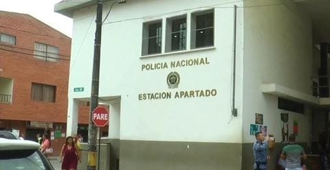 Se fugan nueve presos de la estación de Policía de Apartadó, Antioquia, en medio de una balacera.