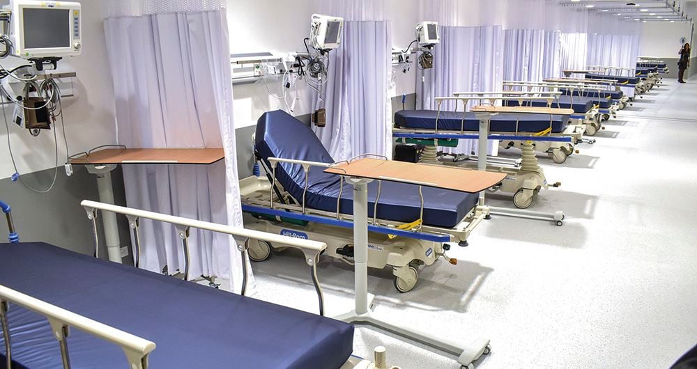 64  consultorios9 quirófanos7 camas en la unidad transfusional