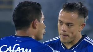 Leo Castro no estaba de acuerdo con hacer doble jugada en su gol contra Cúcuta