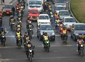 Las motocicletas son rápidas para desplazarse pero los riesgos de accidentes por exceso de velocidad van en aumento. 