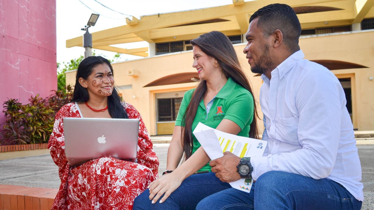 La Universidad de La Guajira beneficia con el proyecto Matrícula Cero a todos los estudiantes de pregrado de la institución. Esta iniciativa se ha ejecutado durante dos semestres consecutivos de manera exitosa.