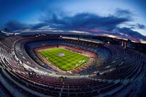 El Camp Nou no tendrá público para el duelo de Champions entre Barcelona y Nápoles.