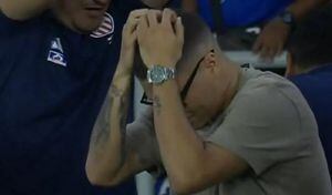 La reacción de Juan Fernando Quintero cuando El Chino Sandoval erró el penal de la victoria.