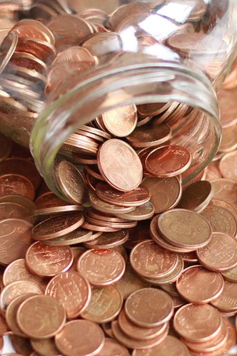 Familia encontró más de un millón de monedas de cobre.