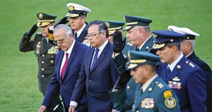 El ministro de Defensa y el presidente recibieron recomendaciones de la cúpula militar para que el proceso salga bien.