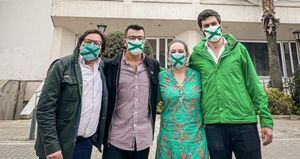 Concejales Alianza Verde protestan por el proyecto del POT de Bogotá.