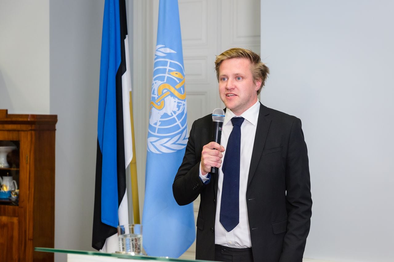 Marten Keavats, especialista en asuntos digitales y asesor del gobierno estonio y de la Organización Mundial de la Salud, ha promovido el uso de la bicicleta como el medio ideal para movilizarse.
