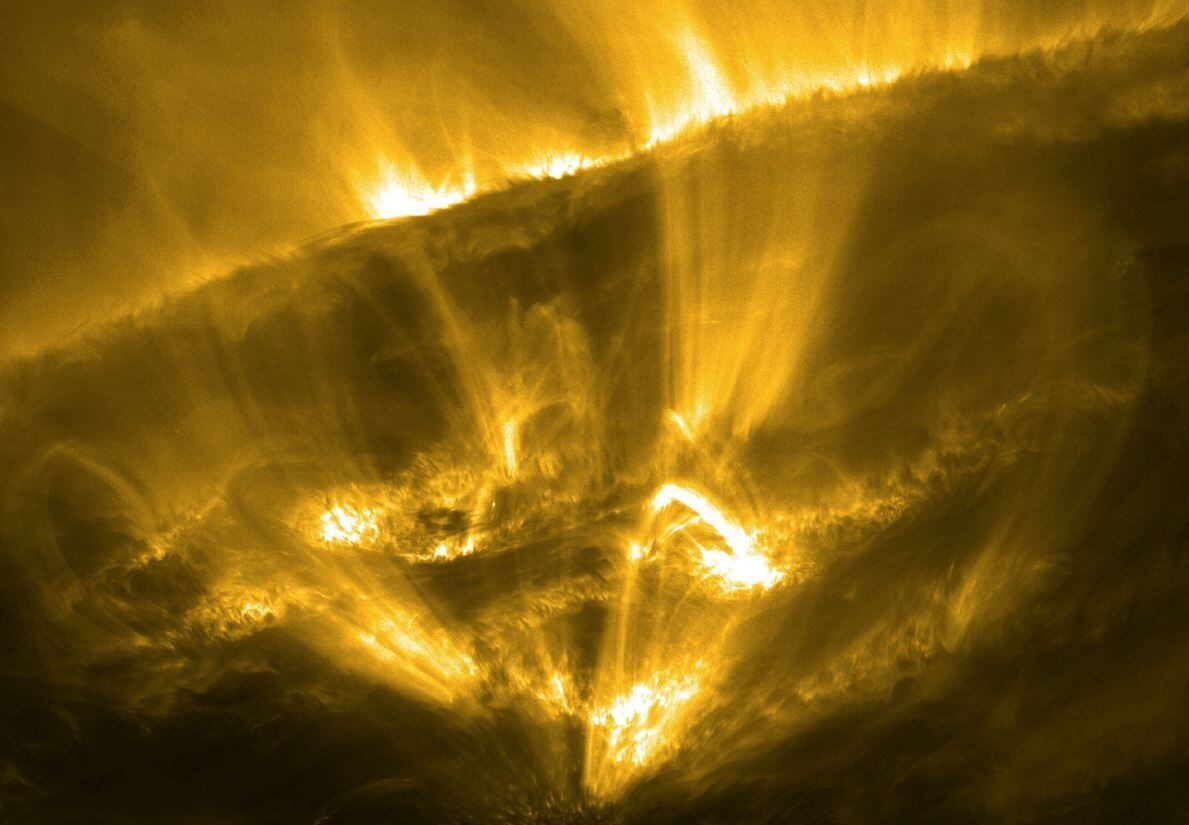 Científicos logran captar una especie de lluvia de 'estrellas fugaces' en el Sol.