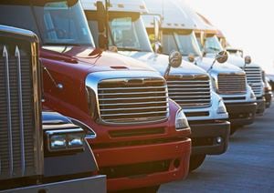 Utilizar lubricantes de alta tecnología permite reducir el consumo de combustible y aumentar la productividad en el negocio de transporte de carga y pasajeros.