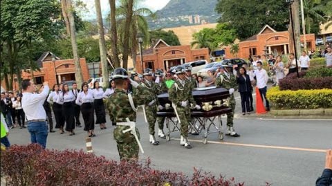 Honras Fúnebres por la Cuarta Brigada