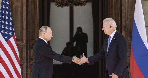 Joe Biden, presidente de Estados Unidos, y Vladímir Putin, presidente de Rusia, se reunieron por primera vez en Suiza. Muchos temas se tocaron, pero fueron pocos los acuerdos verdaderos.
