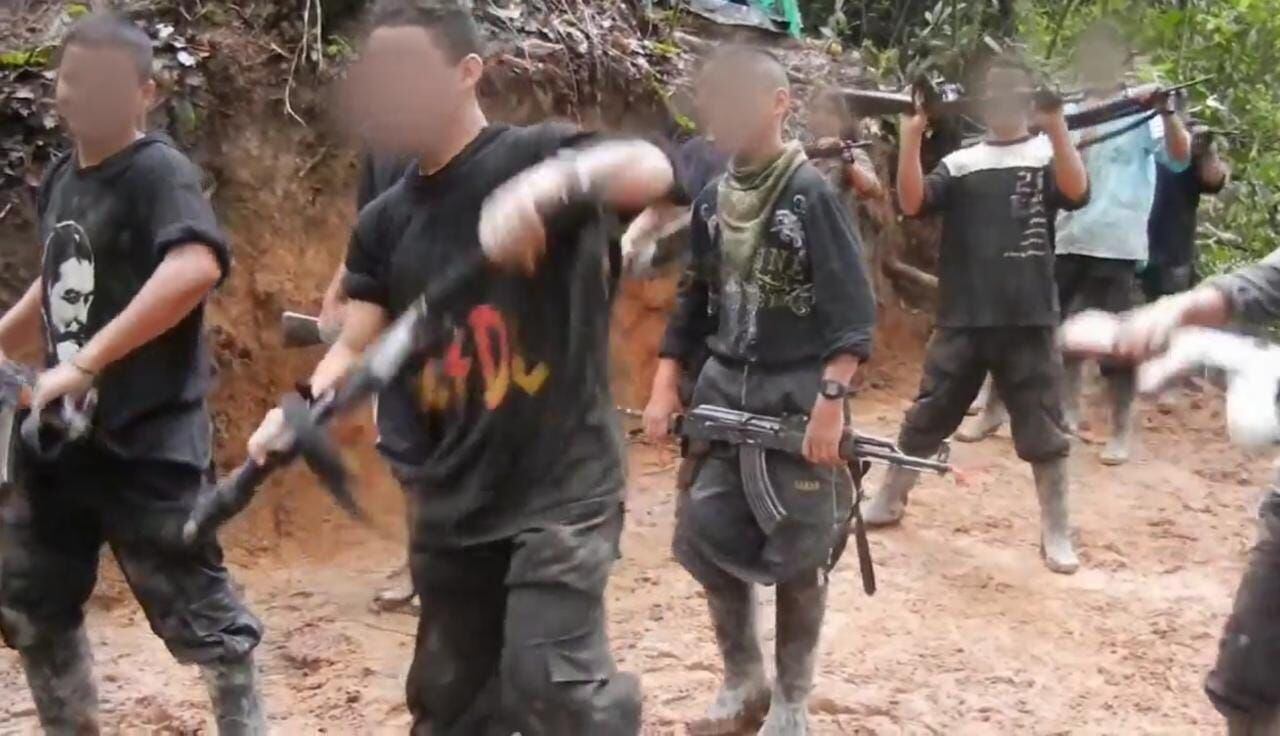 Reclutamiento de menores por parte de las FARC