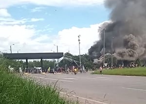 El peaje, ubicado en la vía que conduce de Cali a Santander de Quilichao, fue incinerado en la tarde del jueves.