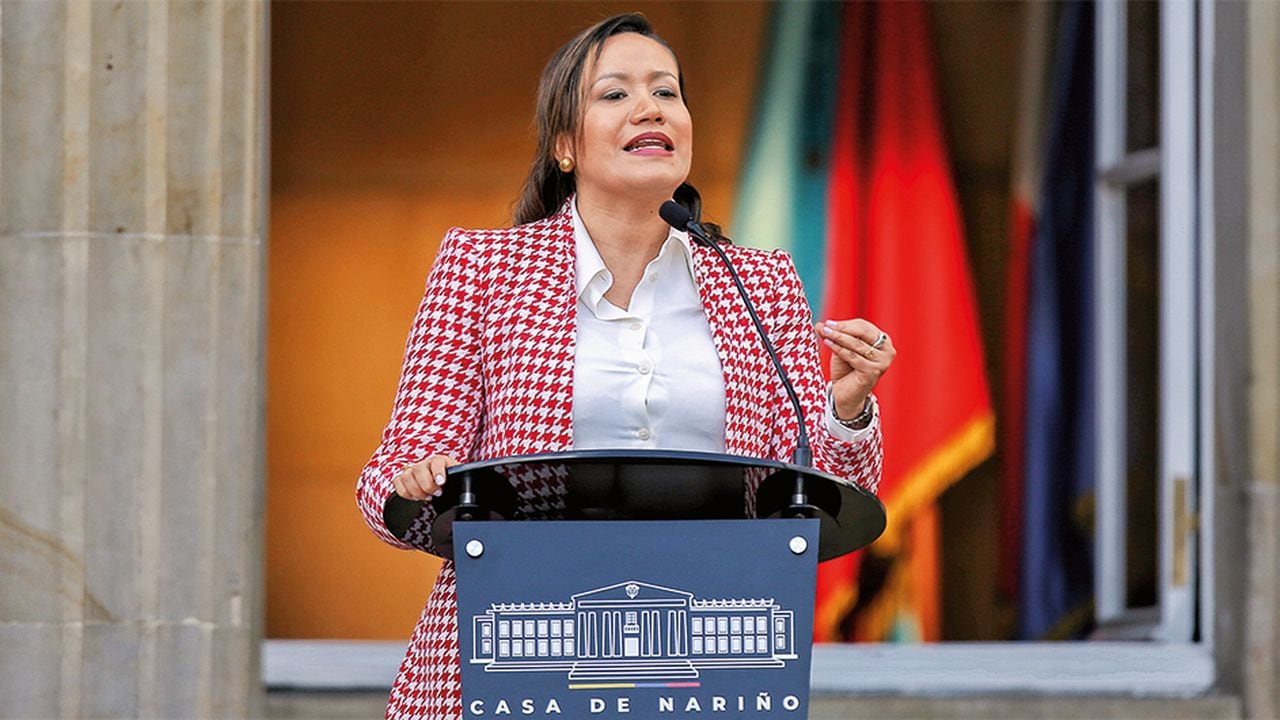Carolina CORcho Ministra de Salud