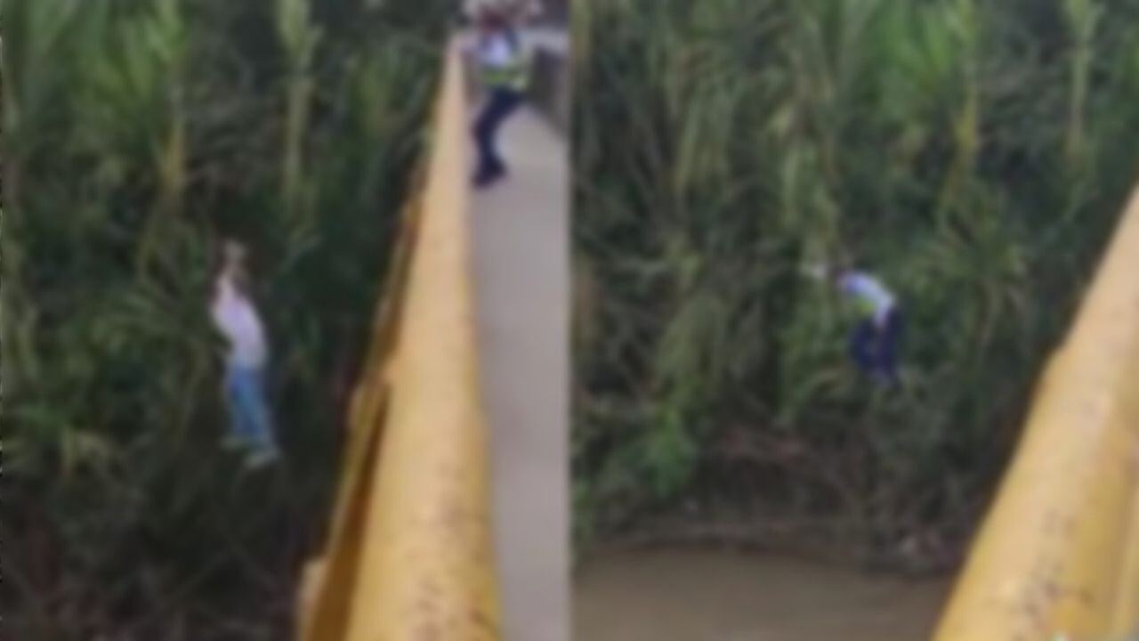 Hombre se lanza al río Cauca en Cartago, Valle, para evitar recibir un comparendo y el policía de Tránsito saltó tras él.