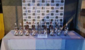 Más de 1.100 botellas de licor adulterado y de contrabando han sido incautadas en Bogotá.