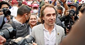 El candidato Federico Gutiérrez dijo: “Aceptar que infiltraron nuestra campaña es aceptar un delito”. 