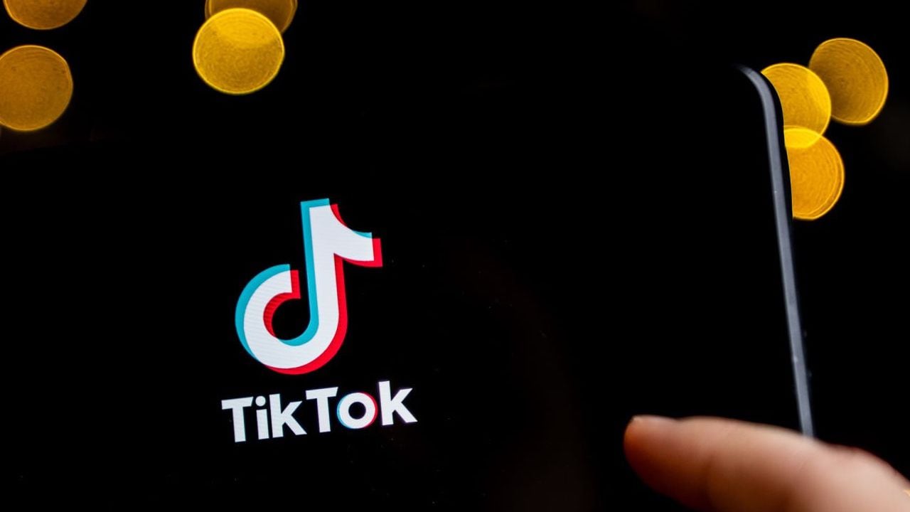 TikTok es culpada por Estados Unidos de no proteger los datos personales de sus usuarios, lo cual prendió las alarmas en el. mundo