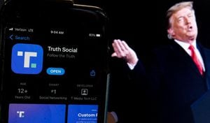 Luego que fuera censurado en Facebook, Twitter y You Tube, el expresidente de Estados Unidos fundó su propia red social
