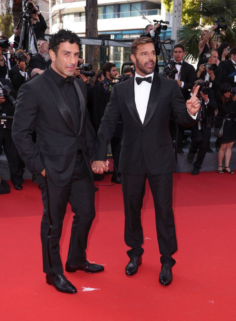 CANNES, FRANCE - MAY 25: Jwan Yosef and Ricky Martin attend the screening of "Elvis" during the 75th annual Cannes film festival at Palais des Festivals on May 25, 2022 in Cannes, France. (Photo by Mike Marsland/WireImage)