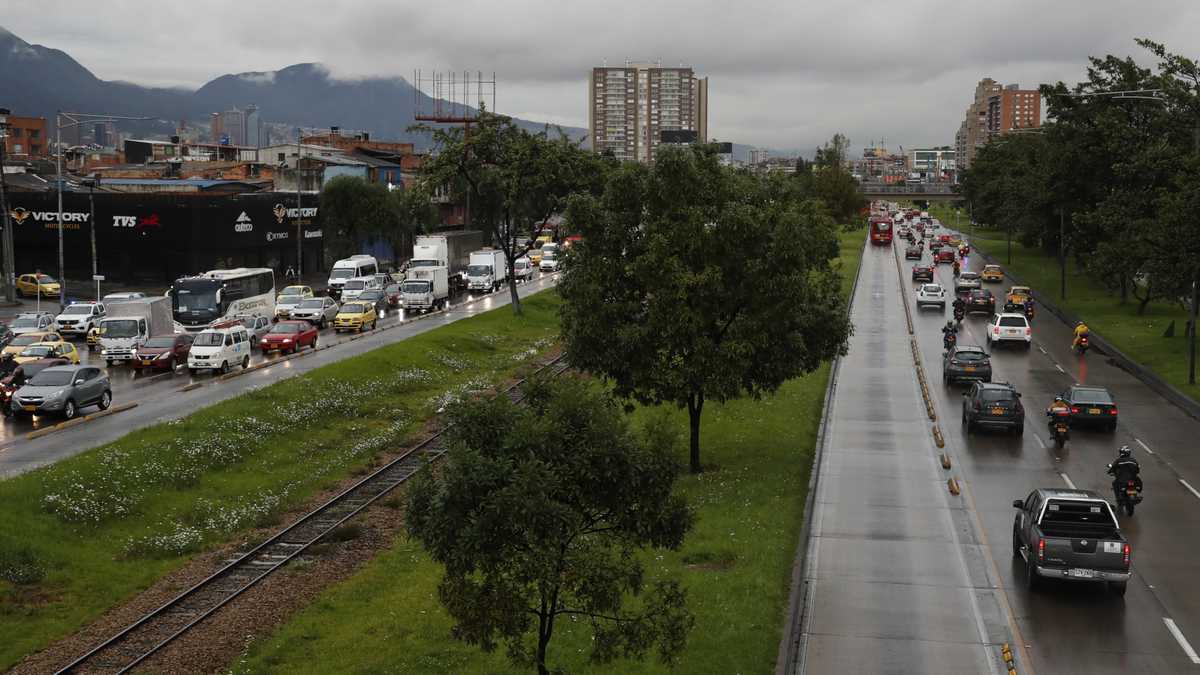 Toque De Queda En Bogota Hay Medidas Restrictivas Este 12 De Abril