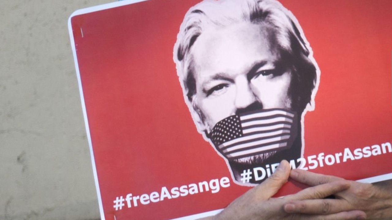 Julian Assange tiene varios seguidores alrededor del mundo quienes piden su libertado